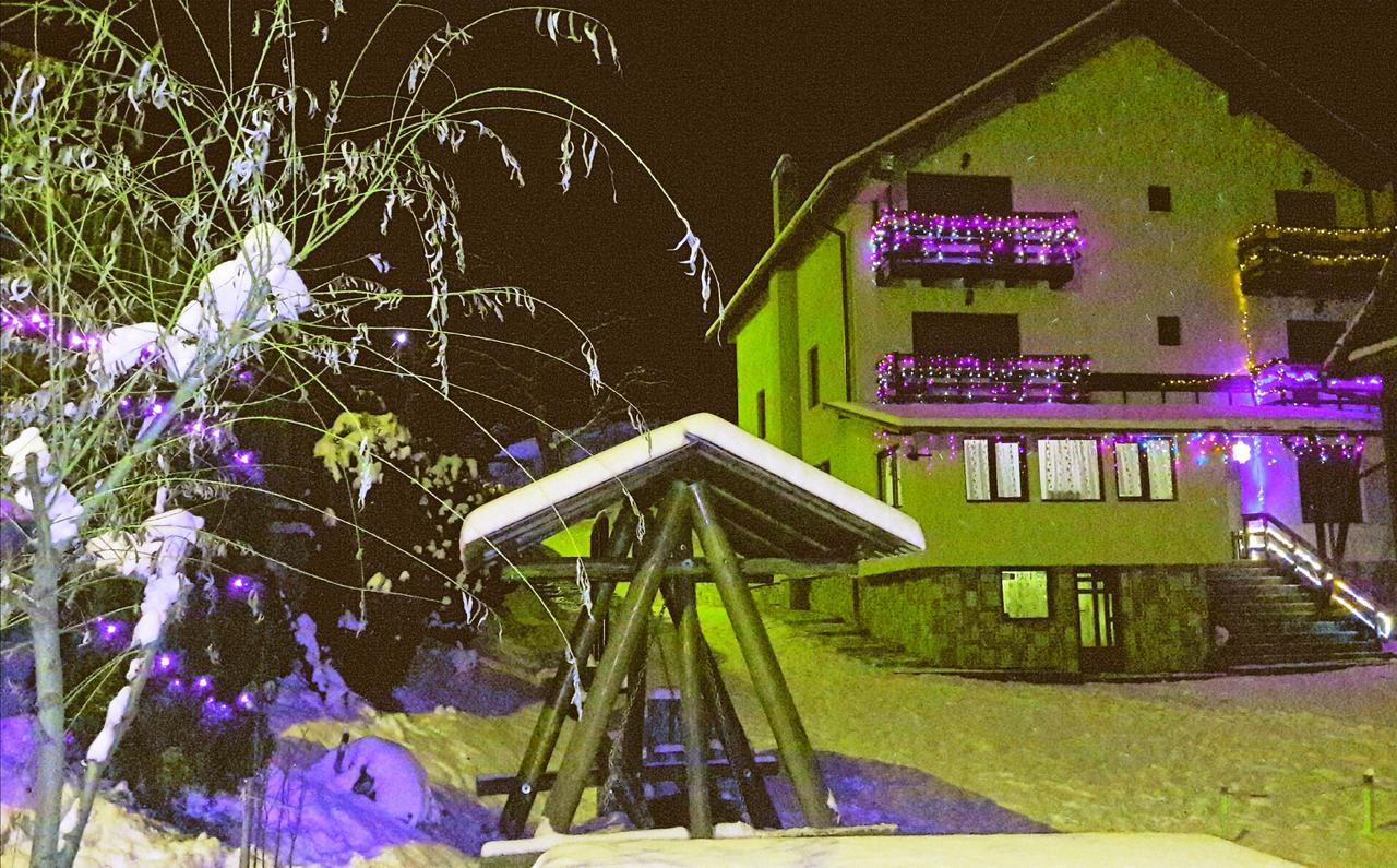 Pensiunea Sarah Bran Törcsvár Kültér fotó